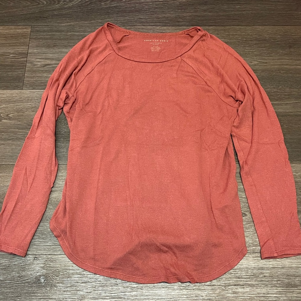 Coral American Eagle Soft and Sexy long sleeve